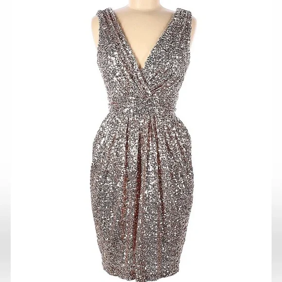 Badgley Mischka | Dresses | Badgley Mischka Sz 6 Champagne Wsequins Plunge  Dress | Poshmark